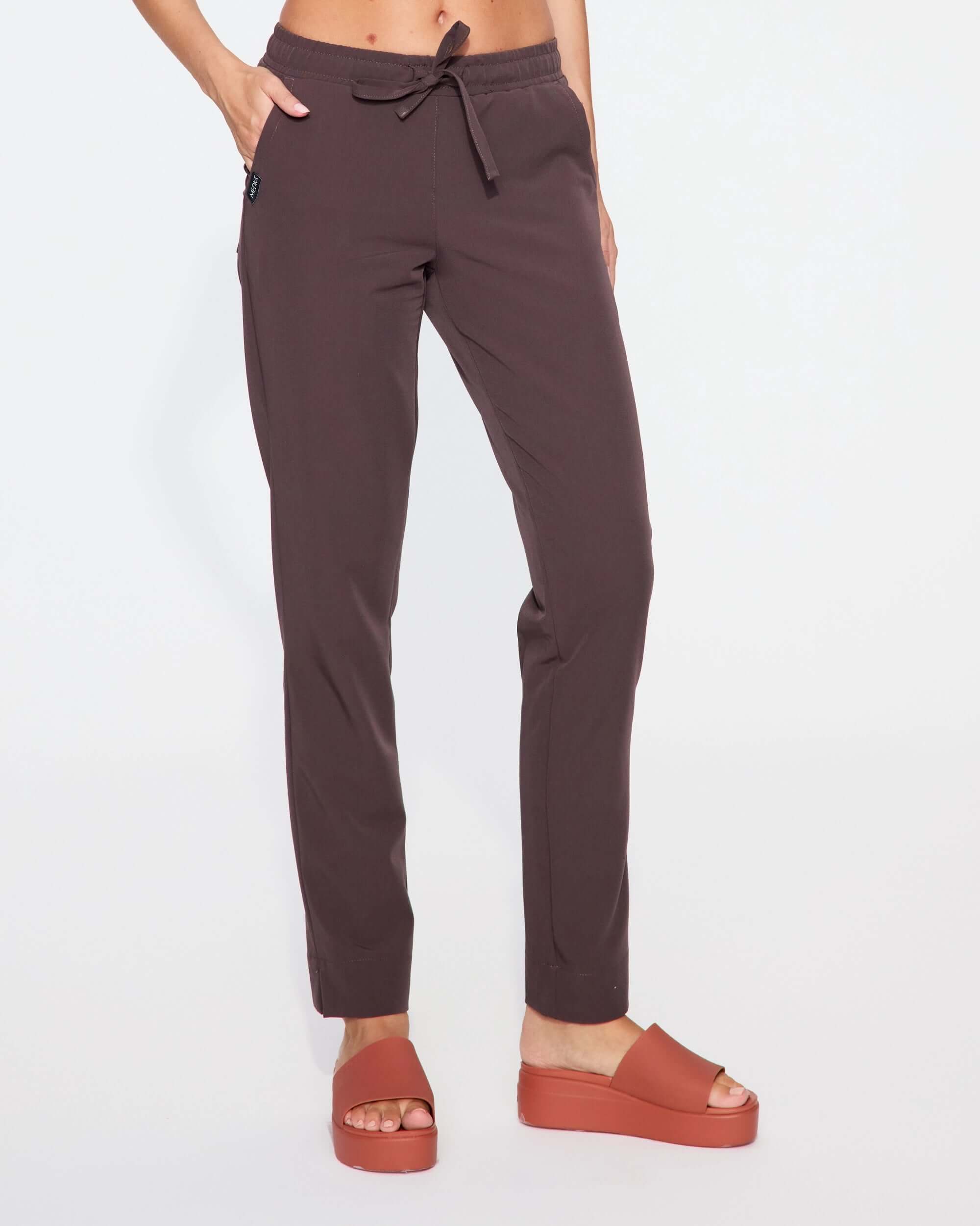 czekoladowe-spodnie-damskie-718dvo-1.jpg
