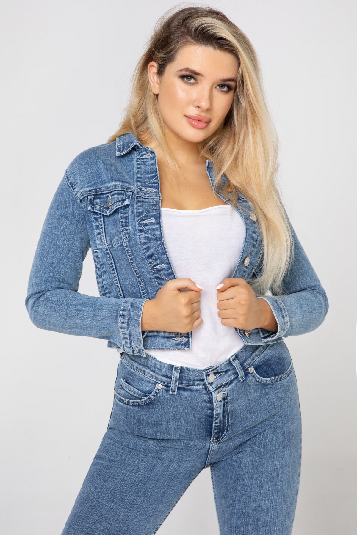kurtki-jeans-damskie-471anr-1.jpg
