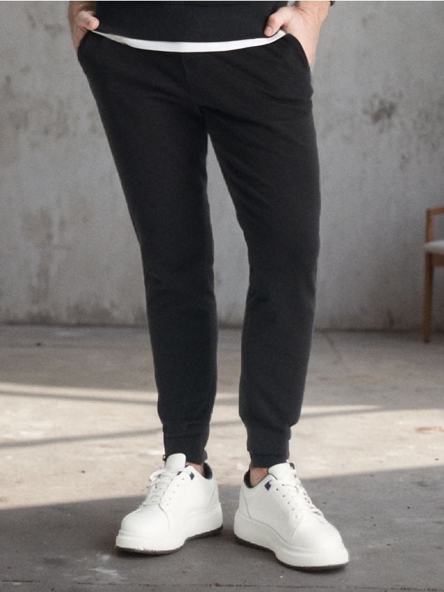 sinsay-spodnie-dresowe-meskie-130api.jpg