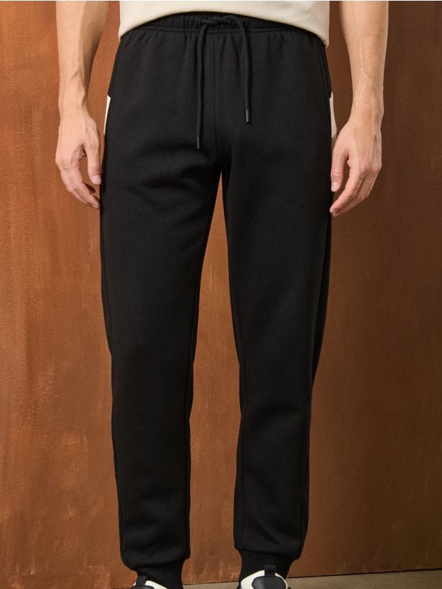 sinsay-spodnie-dresowe-meskie-269yup.jpg