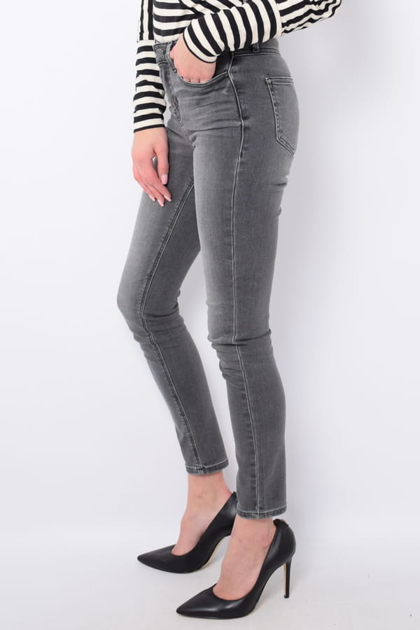 szare-dzinsy-damskie-195vom.jpg